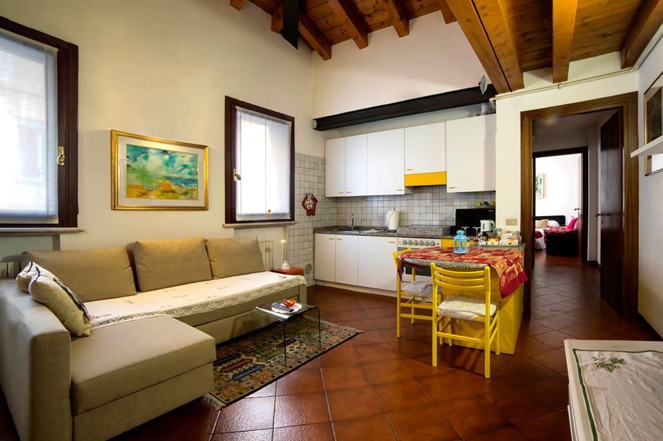 Holiday Treviso Suite Lombardi מראה חיצוני תמונה
